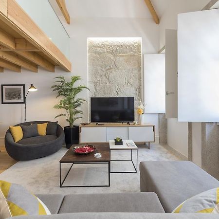 Lovelystay-Modern Loft City Center ปอร์โต ภายนอก รูปภาพ