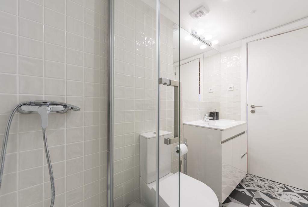 Lovelystay-Modern Loft City Center ปอร์โต ภายนอก รูปภาพ