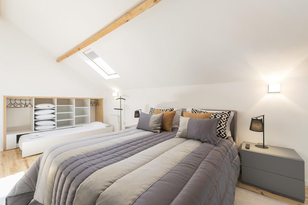 Lovelystay-Modern Loft City Center ปอร์โต ภายนอก รูปภาพ