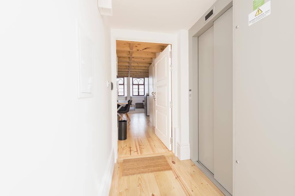 Lovelystay-Modern Loft City Center ปอร์โต ภายนอก รูปภาพ