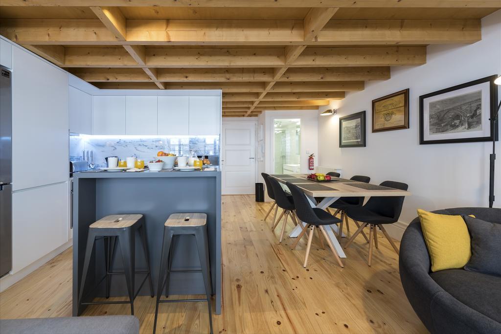 Lovelystay-Modern Loft City Center ปอร์โต ภายนอก รูปภาพ