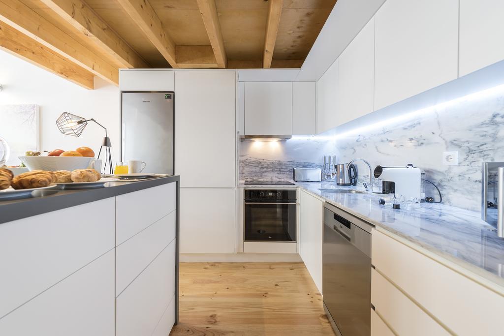 Lovelystay-Modern Loft City Center ปอร์โต ภายนอก รูปภาพ