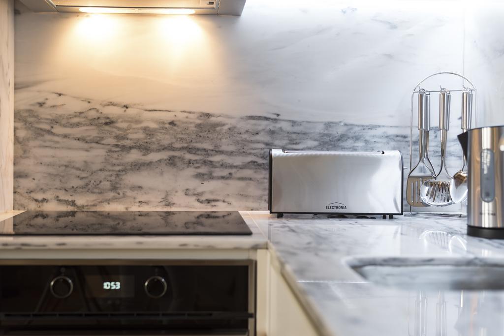 Lovelystay-Modern Loft City Center ปอร์โต ภายนอก รูปภาพ